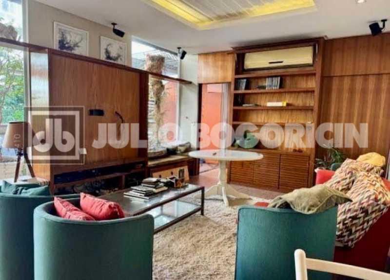 WhatsApp Image 2025-07-31 at 1 - 1