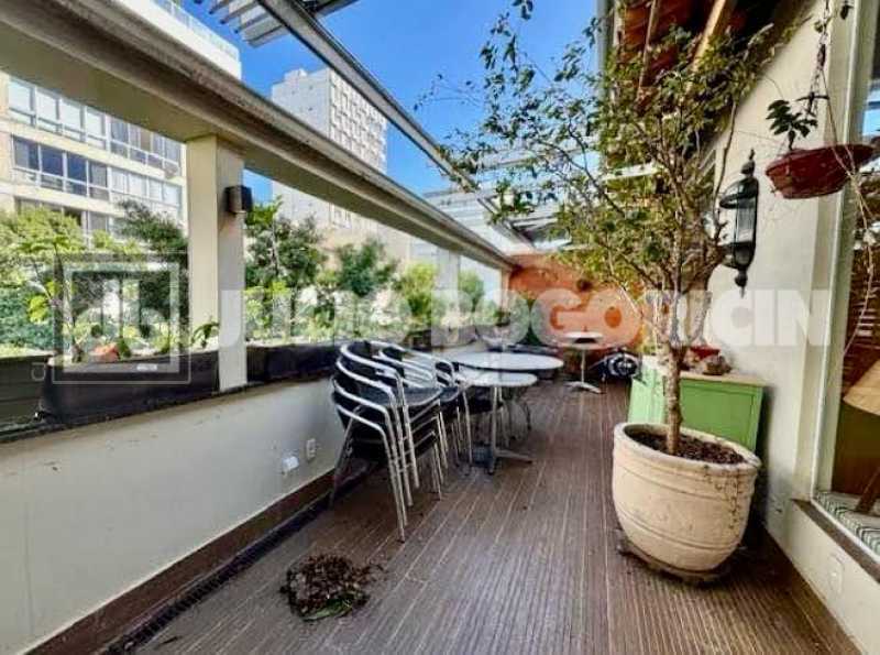 WhatsApp Image 2025-07-31 at 1 - 8