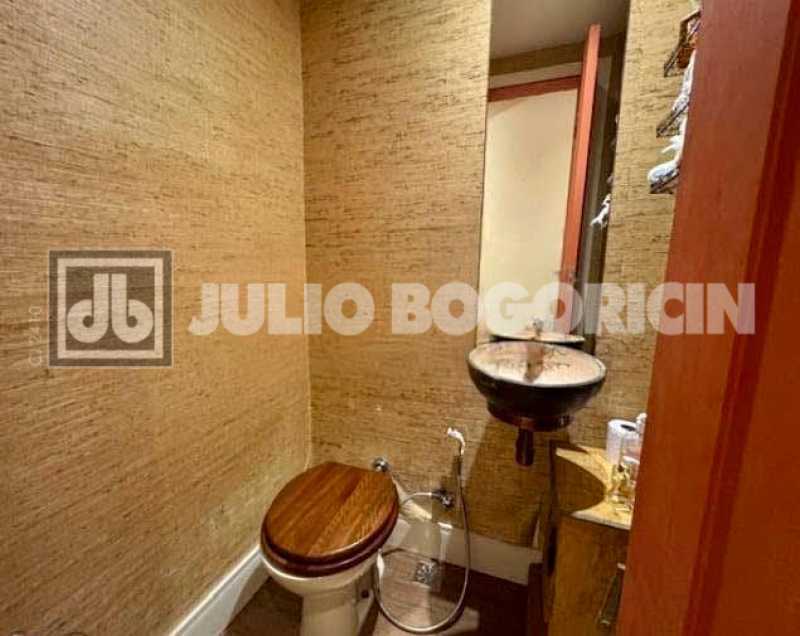 WhatsApp Image 2025-07-31 at 1 - 4