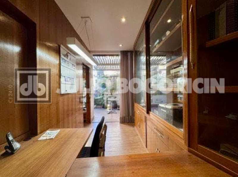 WhatsApp Image 2025-07-31 at 1 - 2