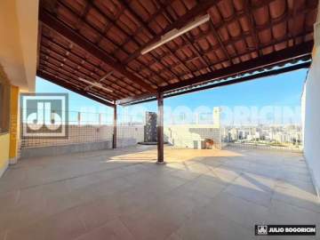 Cobertura duplex em prédio centro de terreno com infra estilo clube ! - JBAP53122
