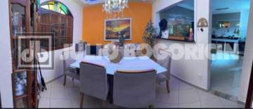 Ótima localização - Belíssima casa de Vila Triplex - 5 quartos - Piscina - Vaga - JBM608234