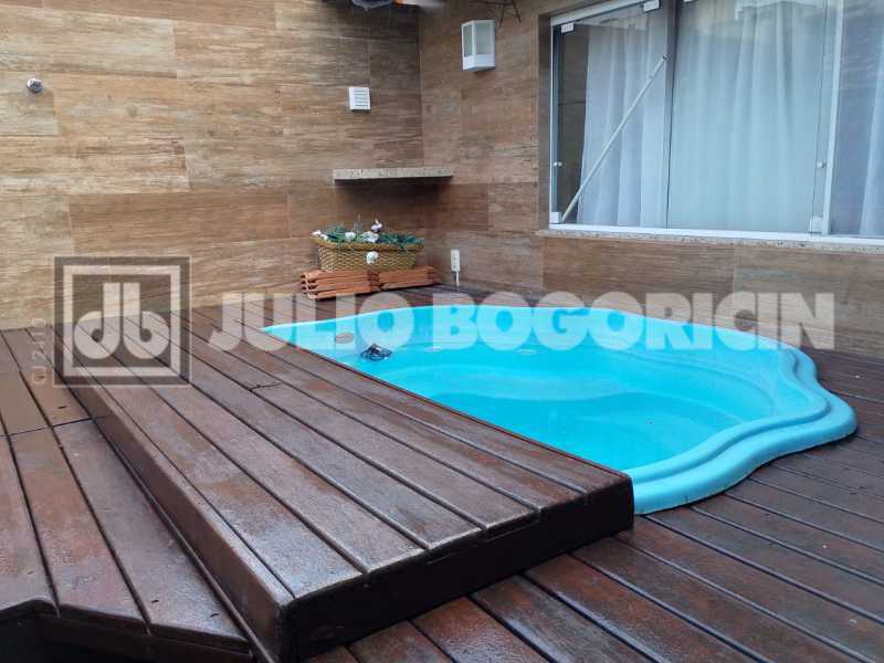 cf7417d4-12c1-4fea-b7c5-c949ad - 23