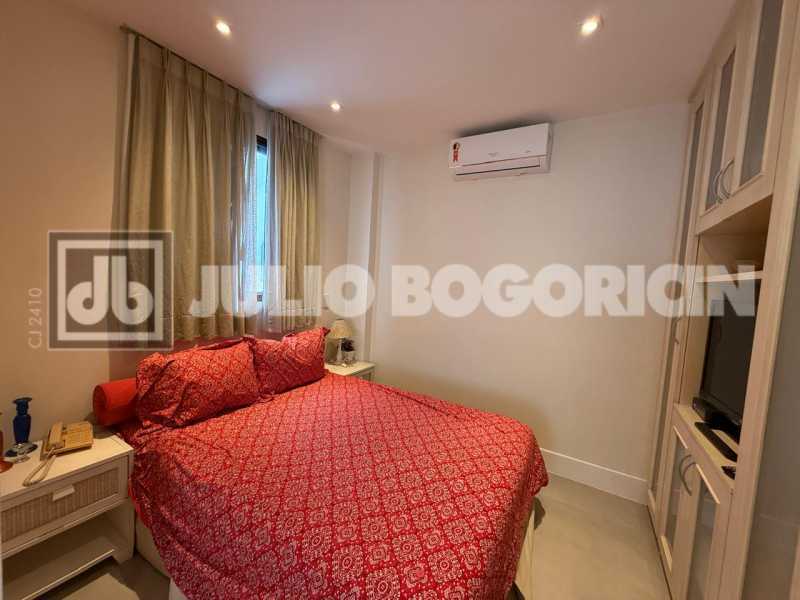 Conheça 18 Leblon Cobertura Venda. do imóvel - Cobertura Duplex à venda no Leblon - Reformada - 4Quartos(3suítes) - 3 Vagas - Infraestrutura - JBL53958 - 18 18 Leblon Cobertura Venda. - 18