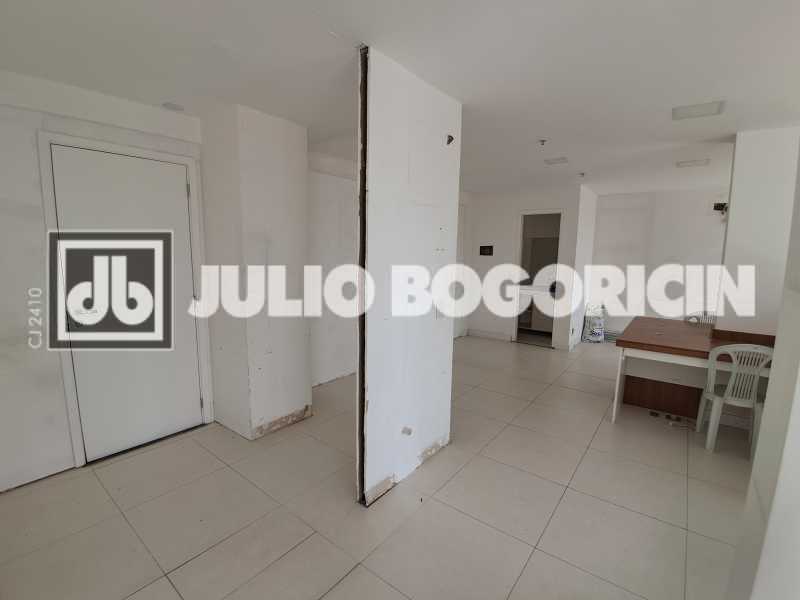 Conheça 01 7 do imóvel - OPORTUNIDADE IMPERDÍVEL JUNTO AO SHOPPING TIJUCA ! SALA COMERCIAL, VAZIA, MATINAL, VAGA ESCRITURADA, PORTARIA 24 HORAS - JBT71739 - 7 01 7 - 7