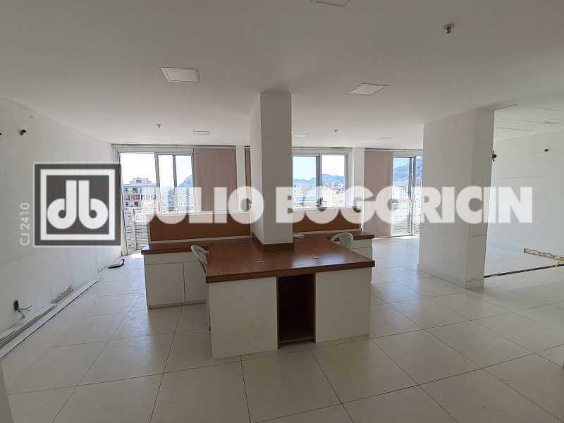 Conheça 01 28 do imóvel - OPORTUNIDADE IMPERDÍVEL JUNTO AO SHOPPING TIJUCA ! SALA COMERCIAL, VAZIA, MATINAL, VAGA ESCRITURADA, PORTARIA 24 HORAS - JBT71739 - 28 01 28 - 28