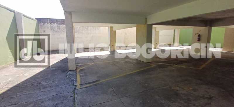 Estacionamento. - 25