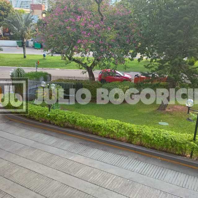 49bb1399-cf27-4ff8-bb1f-9546c9 - 28