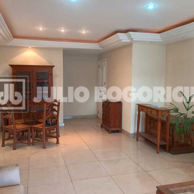 ffbbb001-98e2-4a1b-9f62-0275b1 - 38