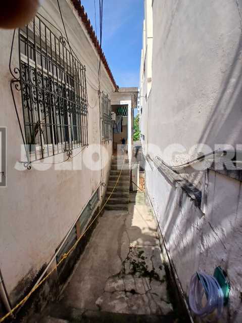 e665766a-3077-4f74-bbe8-046d67 - 14