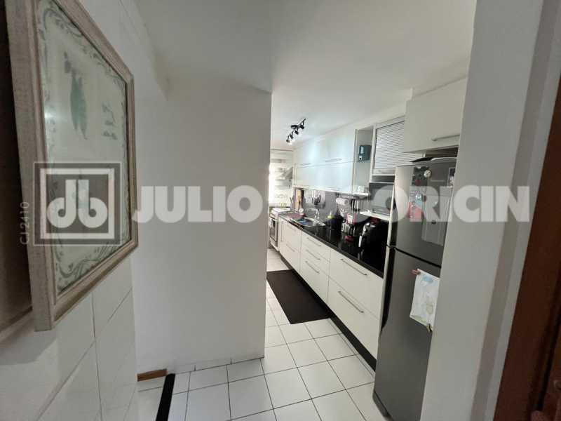 Conheça 19. do imóvel - Lagoa, apartamento varanda, com 3 quartos, 2 suites, armários, área de lazer - JBIPA37034 - 21 19. - 21