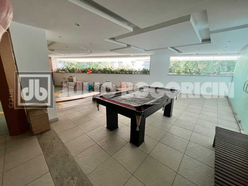 Conheça 31. do imóvel - Lagoa, apartamento varanda, com 3 quartos, 2 suites, armários, área de lazer - JBIPA37034 - 31 31. - 31