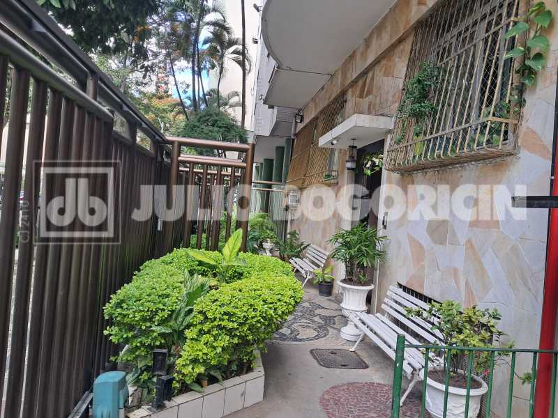 18055c83-3ae1-4bb7-ab44-bae8dd - 35