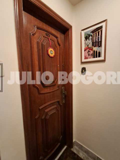 d2146c8f-9b05-44cb-858d-ffadf3 - 2