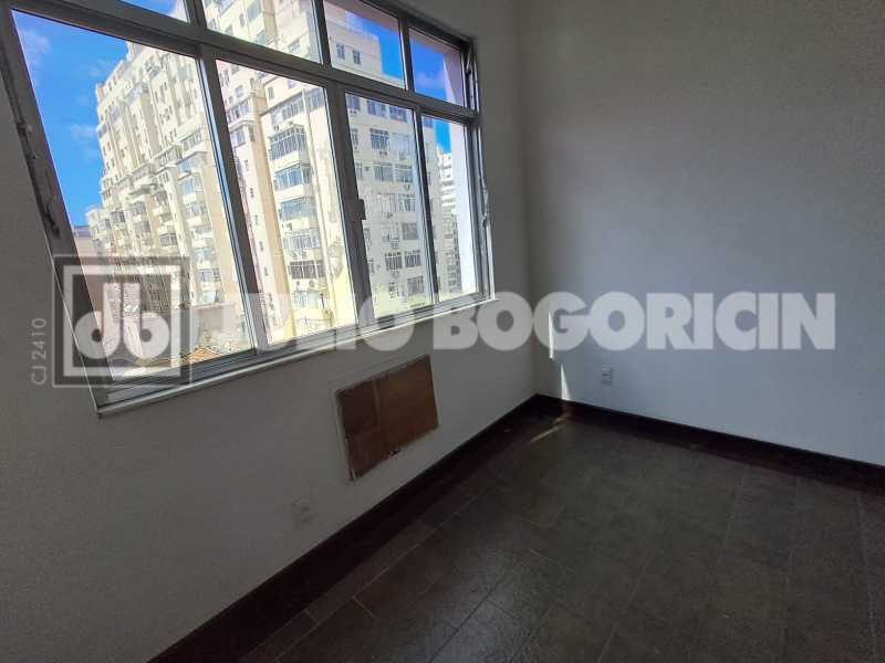 db0b4f20-87e1-48d6-8568-8fc5a3 - 19