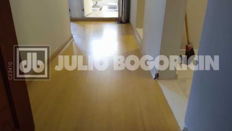 WhatsApp Image 2025-08-13 at 1 - 7