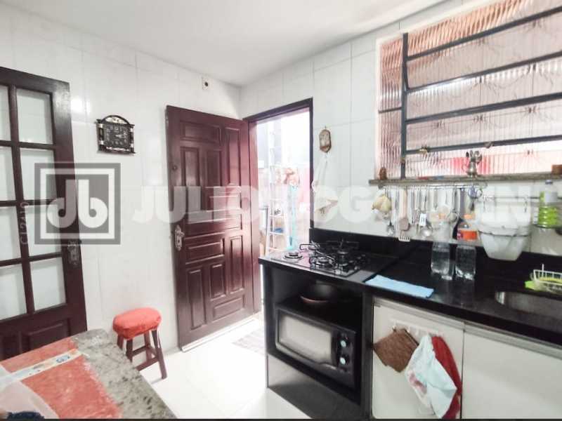 WhatsApp Image 2025-11-12 at 1 - 4