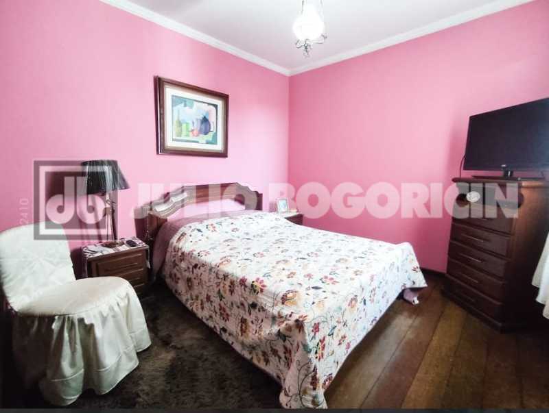 WhatsApp Image 2025-11-12 at 1 - 9