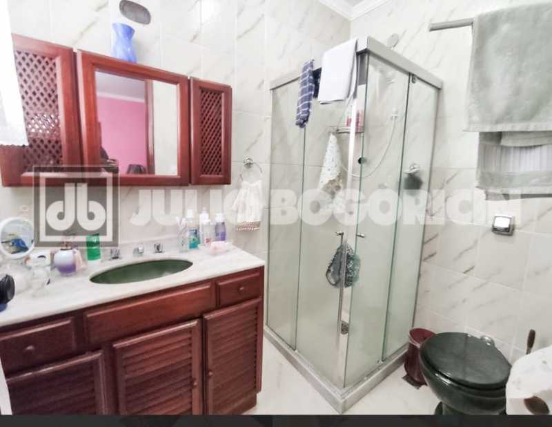 WhatsApp Image 2025-11-12 at 1 - 10