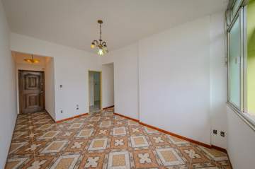 Oportunidade - Apartamento 2 Quartos no Centro do Rio – Andar Médio, Vista Livre e Ótimo Condomínio - JBF29327