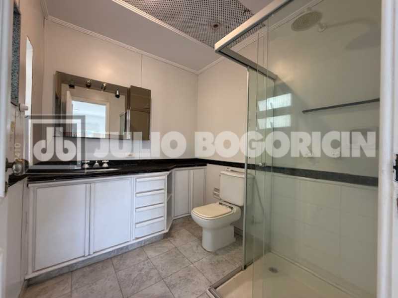 Banheiro Suíte Piso 2 - 21