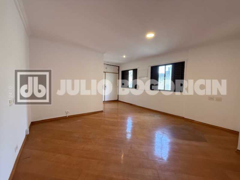 Suíte Master Piso 2 - 23