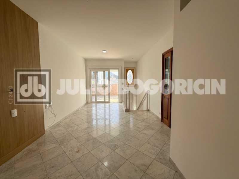 Sala de TV - 28