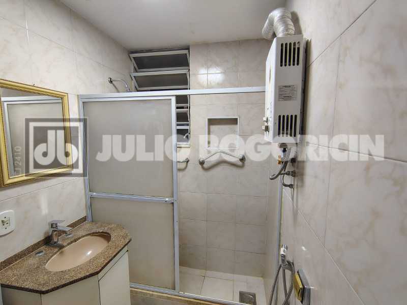 12 Copacabana, Comprar, 1 Quar - 12