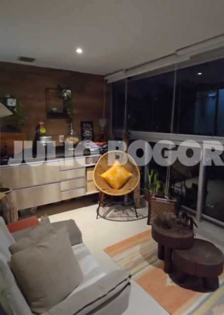 Conheça 5. do imóvel - LINDA COBERTURA CONDOMINIO COM TOTAL INFRA ESTRUTURA DE LAZER E SEGURANÇA 3 QUARTOS SENDO 2 SUITES 2 VAGAS - JBRB502444 - 4 5. - 4