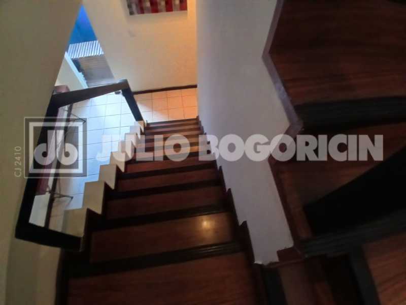 9d630e78-6dd4-4b57-ab2d-b2d2de - 8