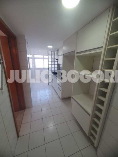 Conheça bcdf6ee3-9d52-4057-a1cb-b0e478 do imóvel - Condomínio Aquarius Cobertura Duplex 3 Quartos 2 vagas - JBJ52716 - 30 bcdf6ee3-9d52-4057-a1cb-b0e478 - 30