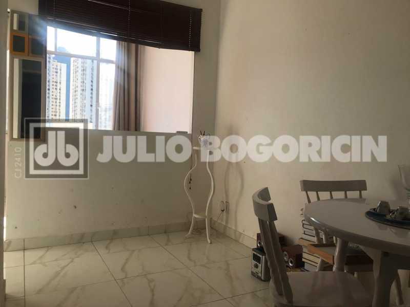 Conheça 7. do imóvel - Laranjeiras Conjugado dividido sala e quarto reformado fundos silencioso andar alto portaria 24hs - JBF16815 - 7 7. - 7