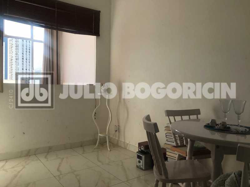 Conheça 9. do imóvel - Laranjeiras Conjugado dividido sala e quarto reformado fundos silencioso andar alto portaria 24hs - JBF16815 - 8 9. - 8