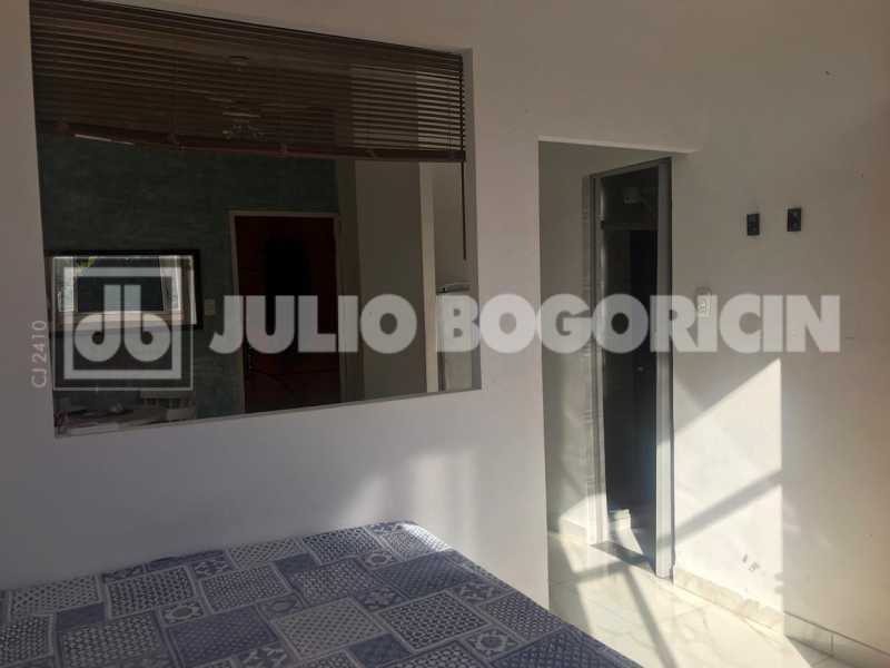 Conheça 16. do imóvel - Laranjeiras Conjugado dividido sala e quarto reformado fundos silencioso andar alto portaria 24hs - JBF16815 - 16 16. - 16