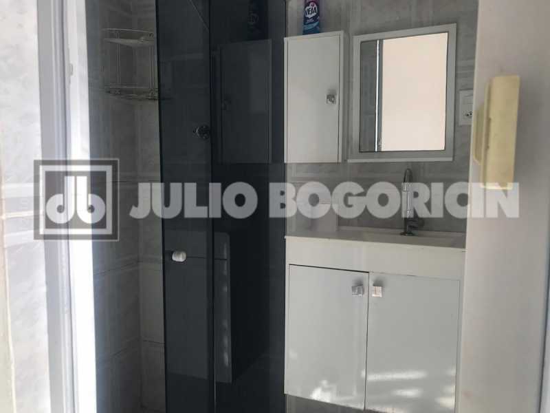 Conheça 23. do imóvel - Laranjeiras Conjugado dividido sala e quarto reformado fundos silencioso andar alto portaria 24hs - JBF16815 - 23 23. - 23