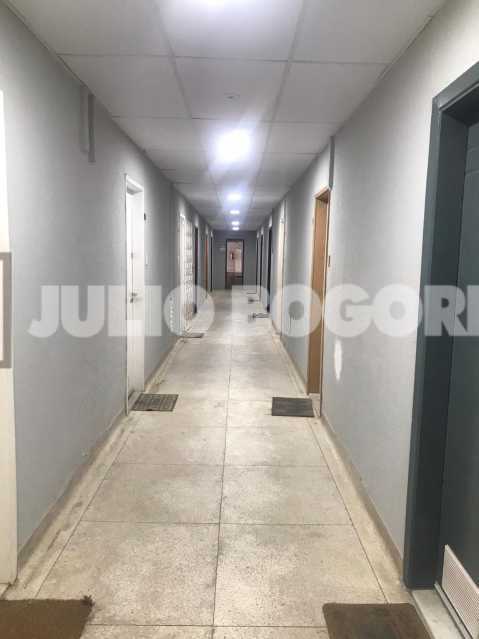 Conheça 28. do imóvel - Laranjeiras Conjugado dividido sala e quarto reformado fundos silencioso andar alto portaria 24hs - JBF16815 - 27 28. - 27