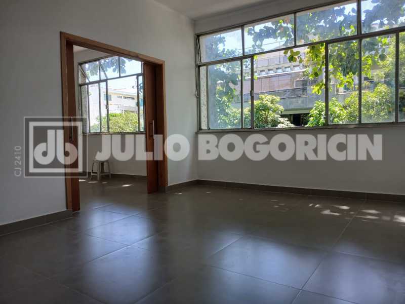 c02ba752-5980-4156-be57-85acd0 - 6