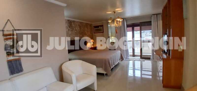 3ef70809-42cd-48e7-8f0e-e4f588 - 33