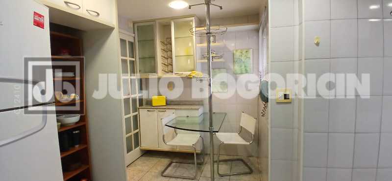 5ea1c8bc-774d-4992-aeda-2aa706 - 15