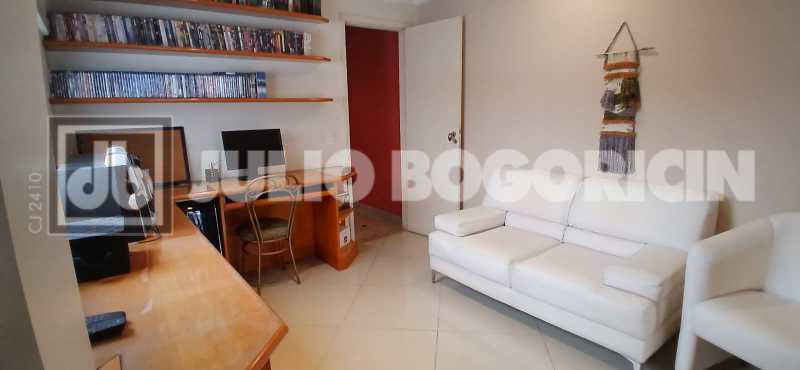 75cd7c9a-b394-4c75-8086-f44cd0 - 37