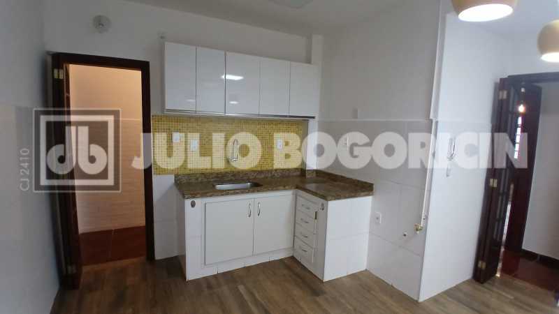 16APARTAMENTO - TIPO CASA - PR - 16