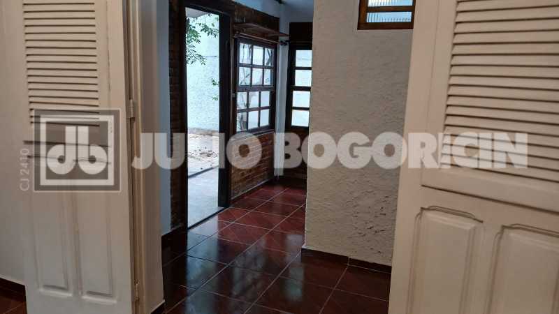 20APARTAMENTO - TIPO CASA - PR - 20