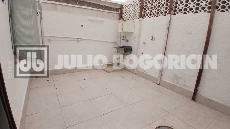 23APARTAMENTO - TIPO CASA - PR - 23