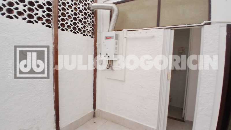 24APARTAMENTO - TIPO CASA - PR - 24