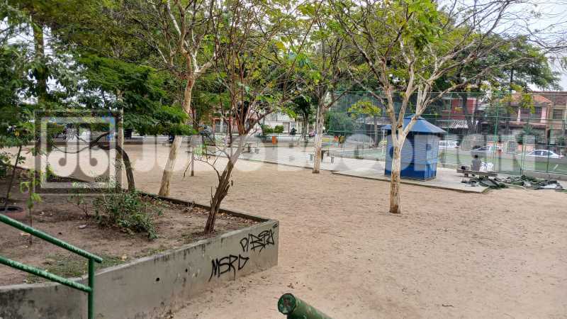 25APARTAMENTO - TIPO CASA - PR - 25