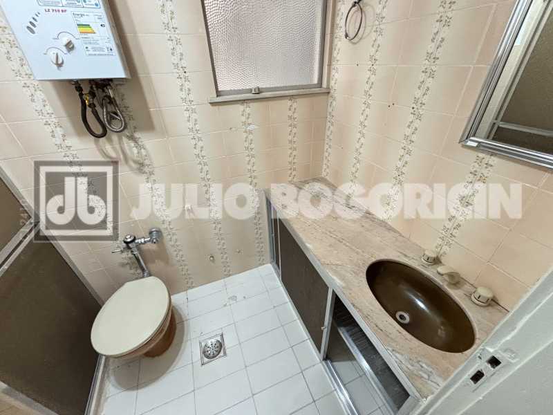 Conheça IMG_0782. do imóvel - Rua Martins Pena, 3 quartos com suite, frente, 1 vaga na escritura, Vazio, Coladinho com o Metro Afonso Pena, Oportunidade!!!! - JBAP304886 - 10 IMG_0782. - 10