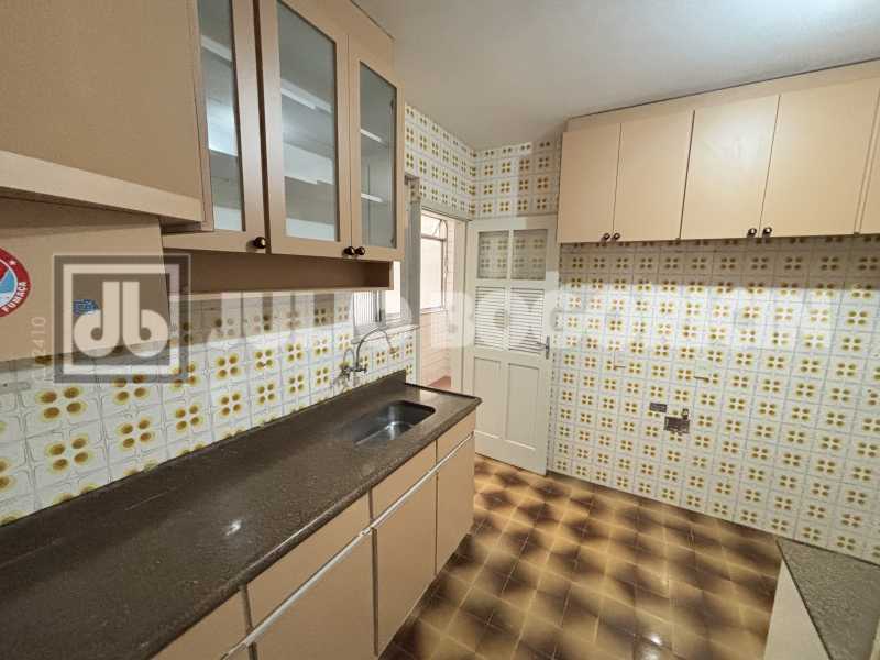 Conheça IMG_0791. do imóvel - Rua Martins Pena, 3 quartos com suite, frente, 1 vaga na escritura, Vazio, Coladinho com o Metro Afonso Pena, Oportunidade!!!! - JBAP304886 - 19 IMG_0791. - 19