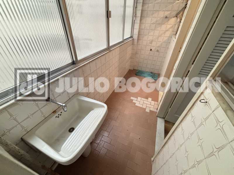 Conheça IMG_0799. do imóvel - Rua Martins Pena, 3 quartos com suite, frente, 1 vaga na escritura, Vazio, Coladinho com o Metro Afonso Pena, Oportunidade!!!! - JBAP304886 - 25 IMG_0799. - 25