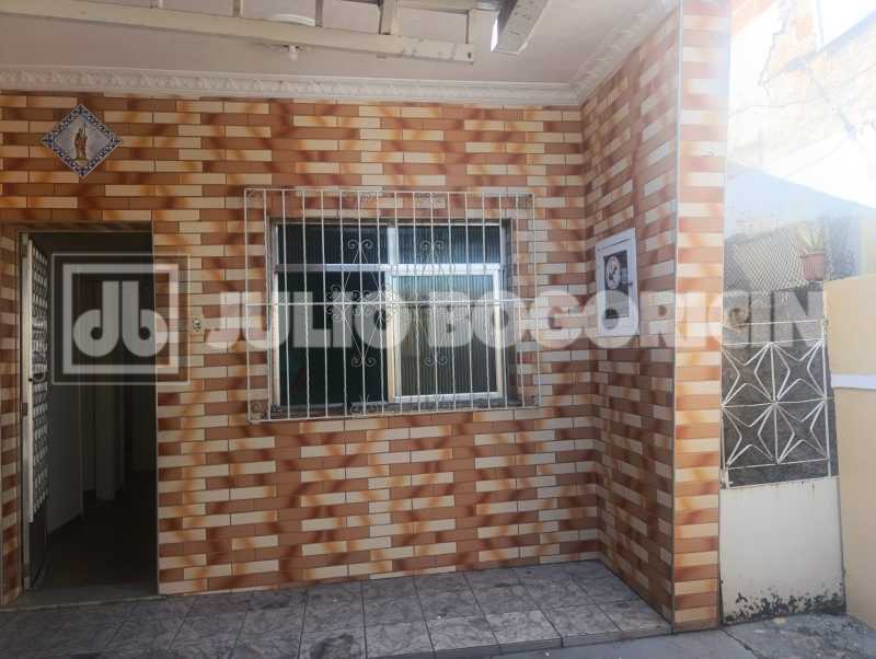 21 FACHADA CASA. - 21