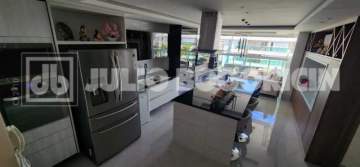 Imperdível - Cobertura duplex no coração do Recreio dos Bandeirantes, a poucos passos do Américas Shopping, com design moderno, tecnologia, lazer privativo e condomínio completo. - JBRB502452